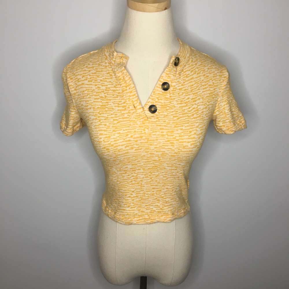 URBAN OUTFITTERS Yellow Marigold Knit Crop Top XS